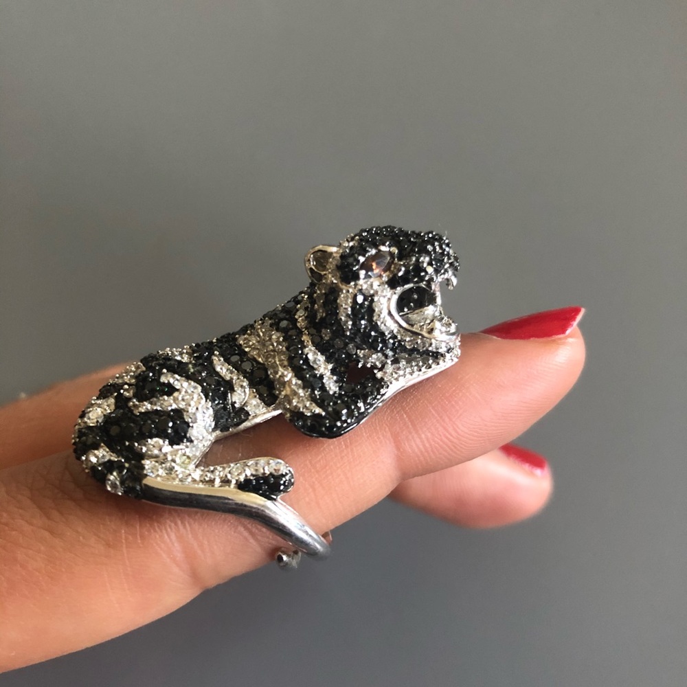 ⚡️4 for $20 - Tiger Rhinestone Ring